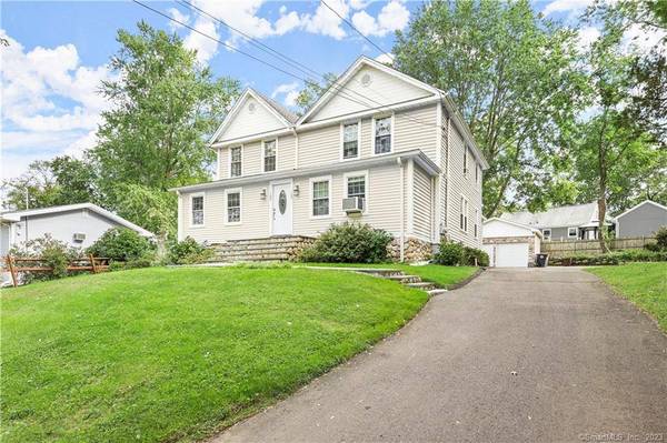 107 Valley View Road, Milford, CT 06461