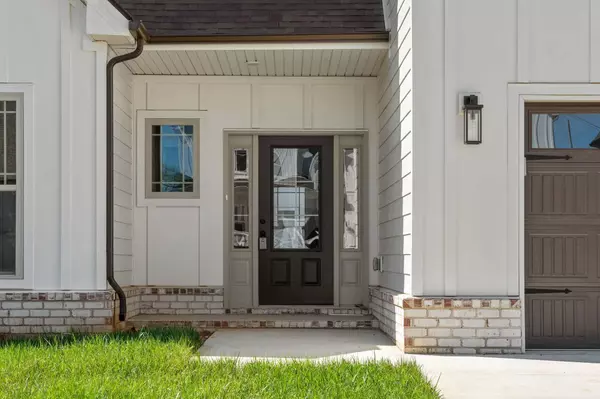 288 Bluebell Dr, Clarksville, TN 37043