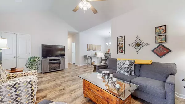 1855 Red Rd, Mc Minnville, TN 37110