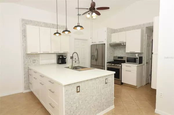 6937 LONG NEEDLE CT, Orlando, FL 32822