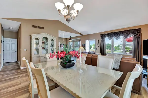 5254 Elk Run DR, Liberty Twp, OH 45011