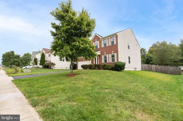 18823 PIER TRAIL DR, Triangle, VA 22172