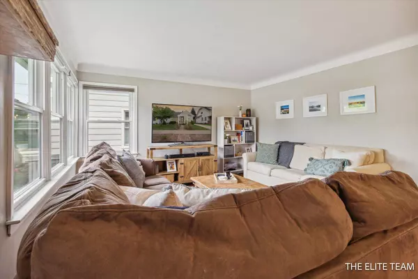 2832 Coit NE Avenue, Grand Rapids, MI 49505