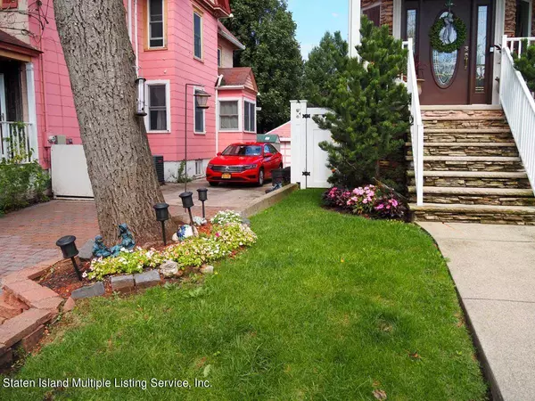 7739 Amboy Road, Staten Island, NY 10307