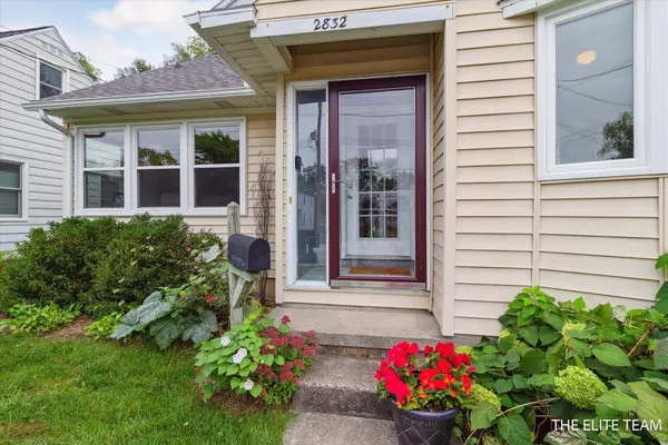 2832 Coit NE Avenue, Grand Rapids, MI 49505