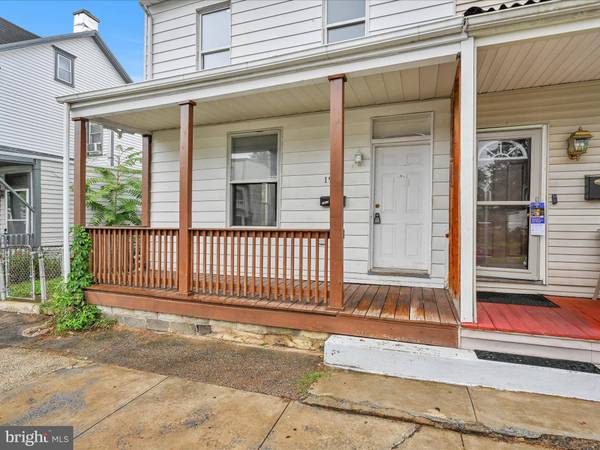 1914 FORSTER ST, Harrisburg, PA 17103