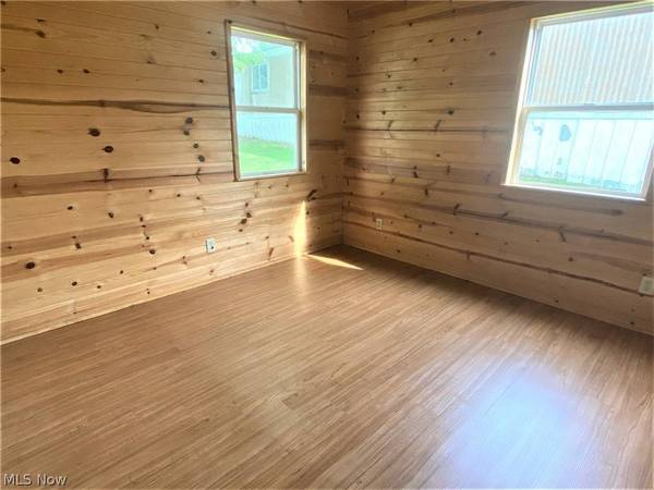 105 Bernhard ST, Barnesville, OH 43713