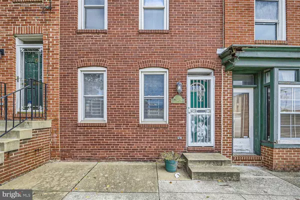 17 N EDEN ST, Baltimore, MD 21231