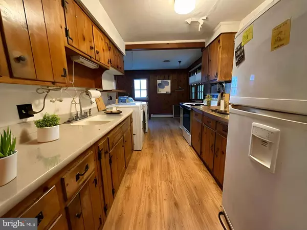 706 BROOK DR, Newark, DE 19713