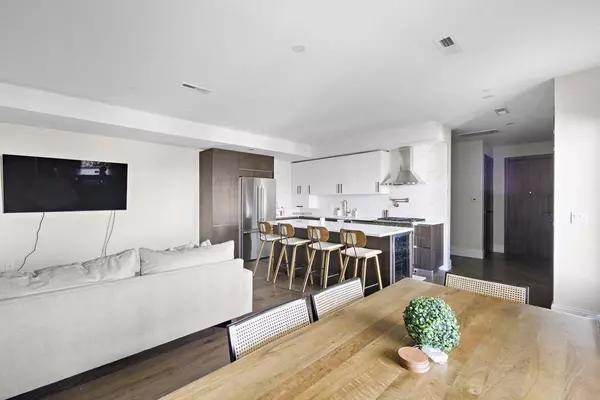 32 Pearl St. #5, Boston, MA 02125