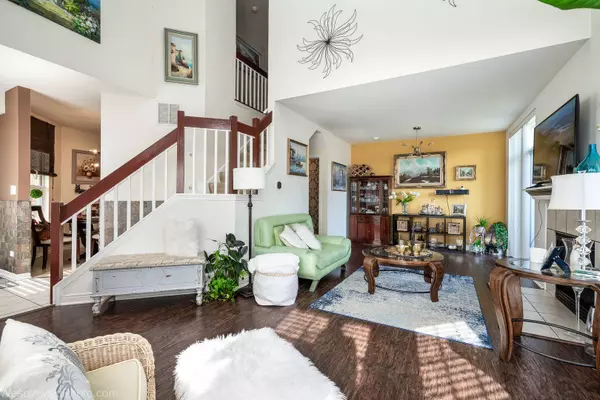 1345 Lunt Court, Schaumburg, IL 60193