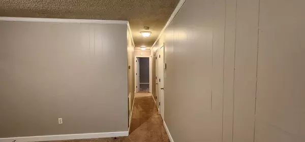 392 Seminole Rd, Sumter, SC 29150