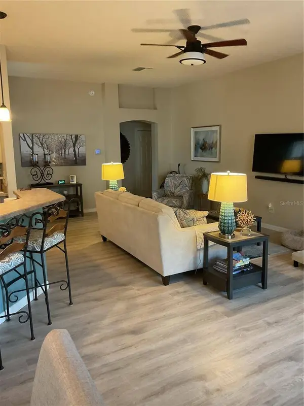 838 AMBER CT, The Villages, FL 32163