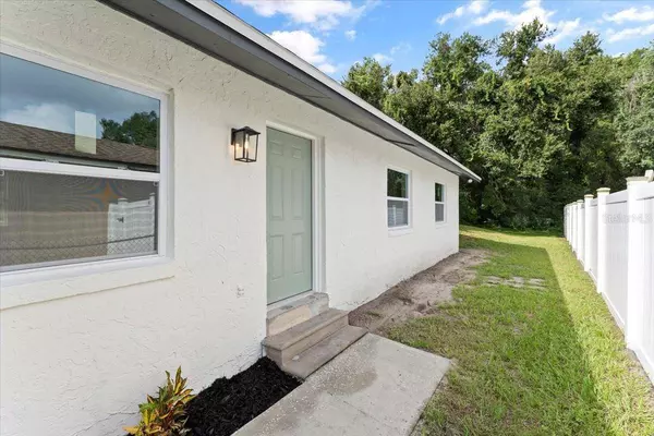 132 SAMUEL ST, Orlando, FL 32810