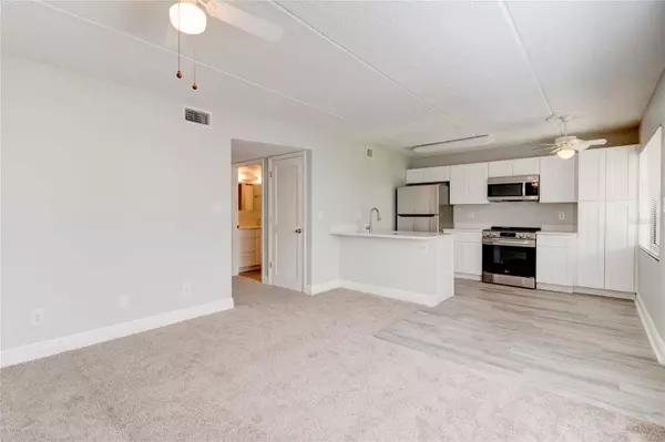 1601 BIG TREE RD #1101, South Daytona, FL 32119