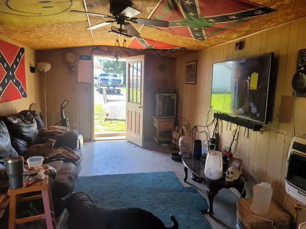 53 Winchester Hwy, Hillsboro, TN 37342