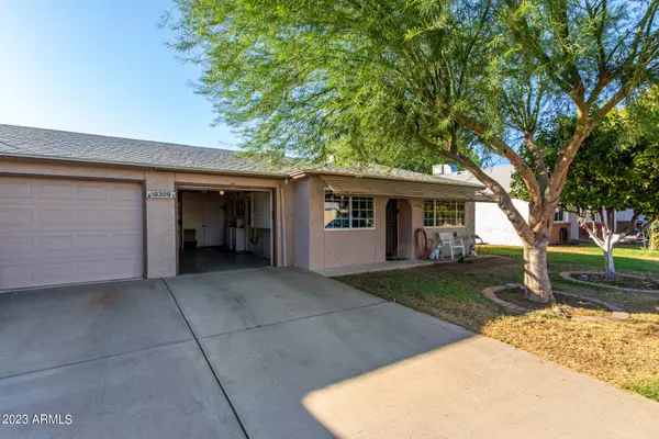 10308 N 97TH Drive #B, Peoria, AZ 85345