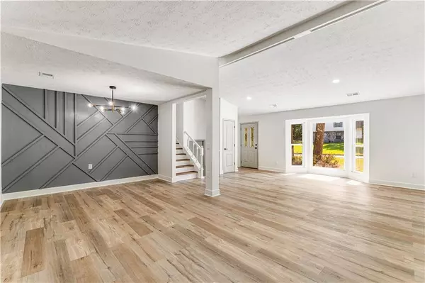 5728 Misty Ridge CT, Lithonia, GA 30058