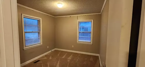 392 Seminole Rd, Sumter, SC 29150