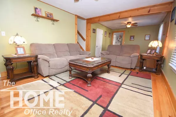 643 N Saginaw Street, Owosso, MI 48867