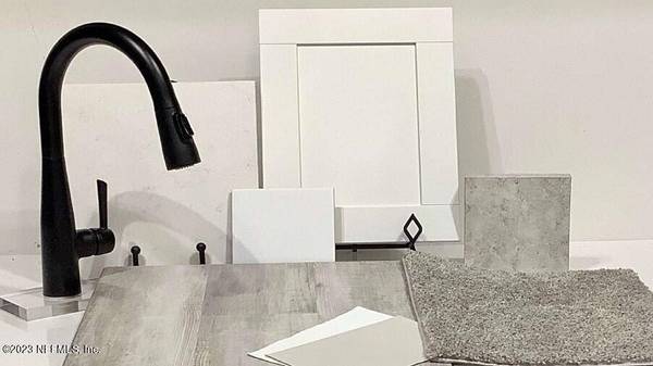 7166 MAHOGANY RUN DR, Jacksonville, FL 32244