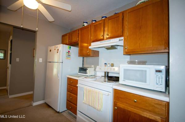 7503 Park Ridge Drive, Biloxi, MS 39532