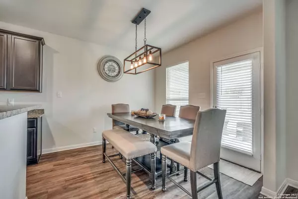 7818 Oxbow Way, San Antonio, TX 78254