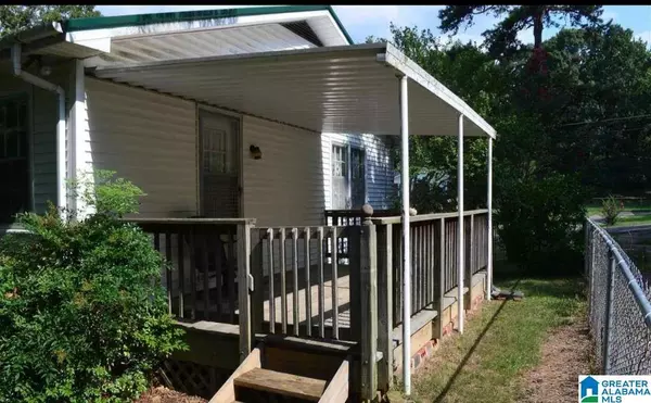 219 22ND AVENUE NW, Center Point, AL 35215