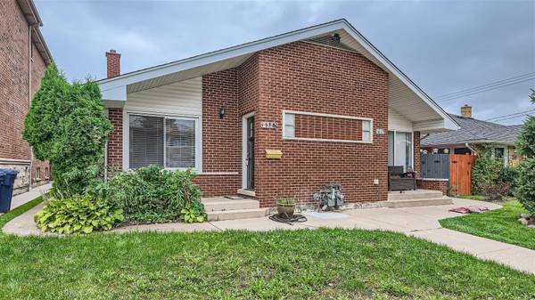 1638 Linden ST, Des Plaines, IL 60018