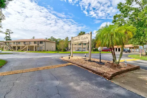 1601 BIG TREE RD #1101, South Daytona, FL 32119