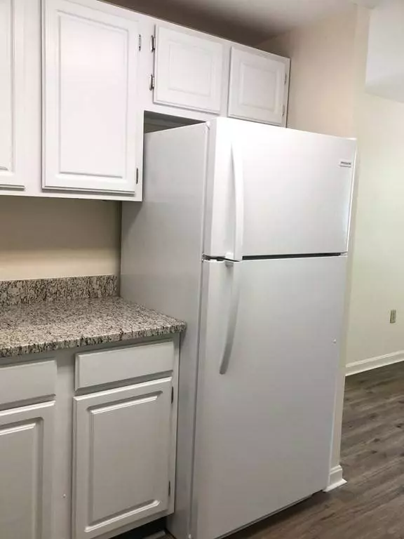 50-52 Albion St, Lowell, MA 01850