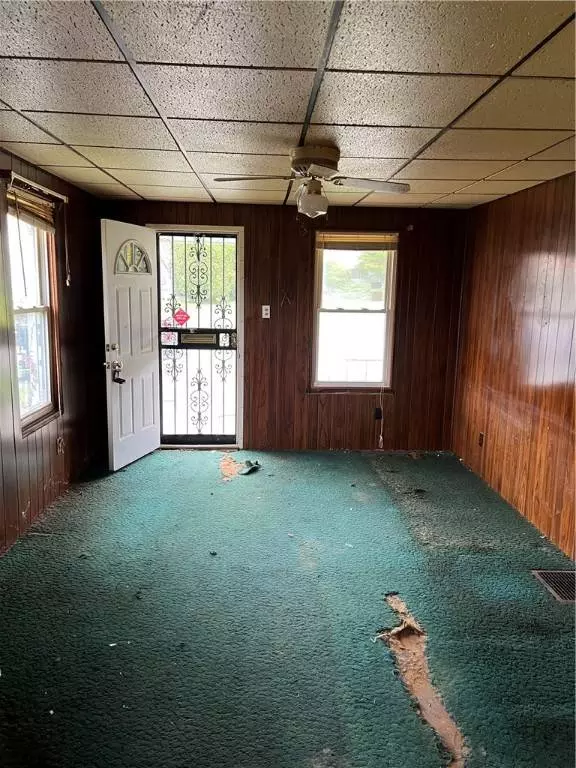 360 Edna St, East Mc Keesport, PA 15035