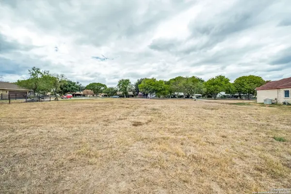 4918 BECK RD, San Antonio, TX 78263