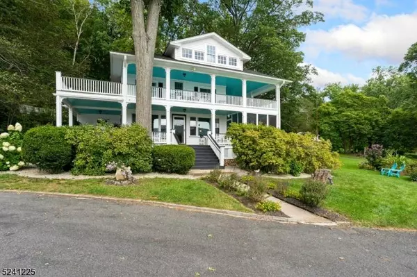 99 Lakeside Drive West, Liberty Twp., NJ 07823