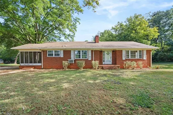 3243 Nc Highway 47, Lexington, NC 27292