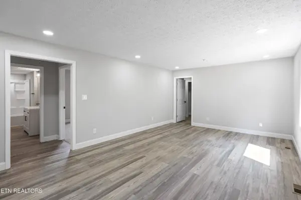 8000 US-11, Lenoir City, TN 37771