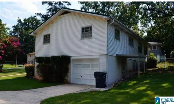 219 22ND AVENUE NW, Center Point, AL 35215