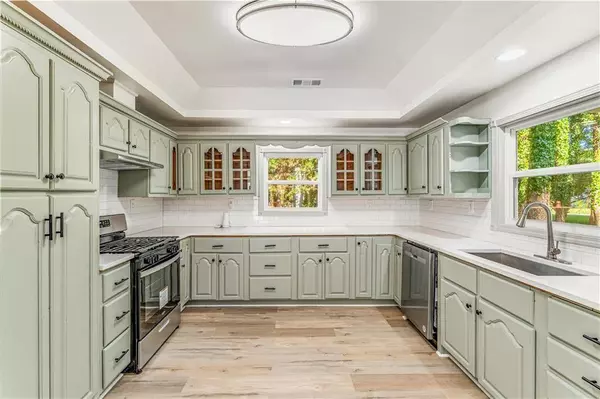 5728 Misty Ridge CT, Lithonia, GA 30058