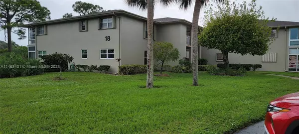 18 Lake Vista Trl #204, Port St. Lucie, FL 34952