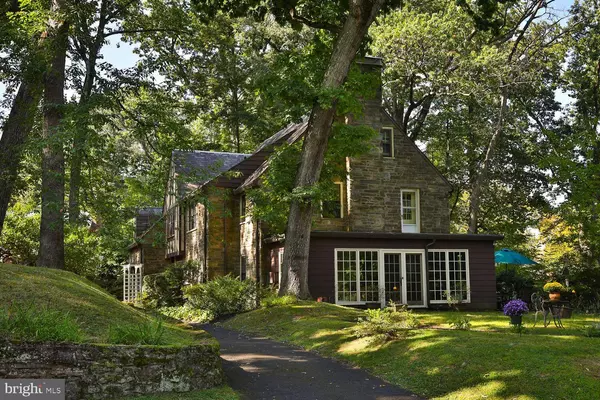 223 MEETINGHOUSE RD, Jenkintown, PA 19046