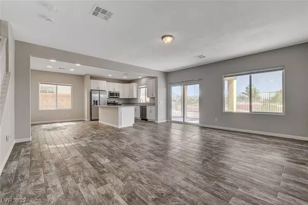 8124 Loma Del Ray Street, Las Vegas, NV 89131