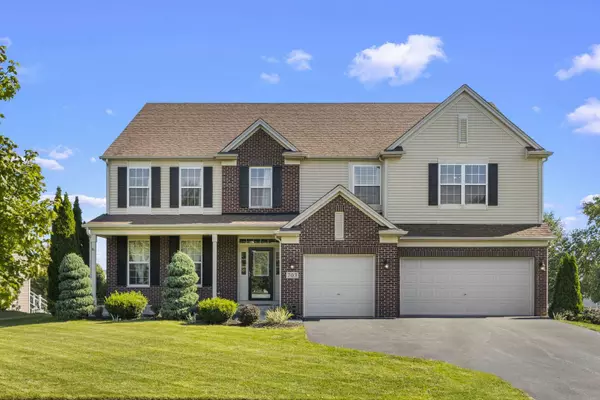 703 Jorstad DR, North Aurora, IL 60542