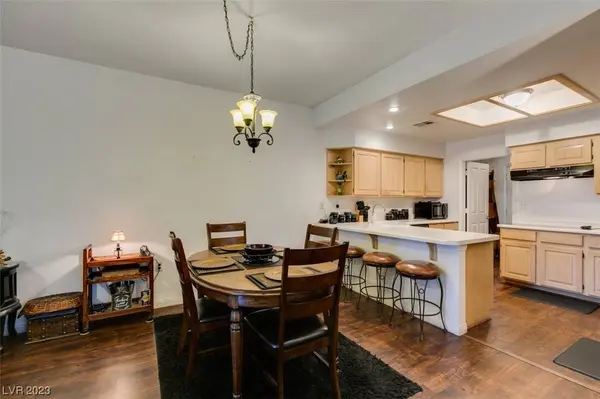 460 Fallwood Lane, Las Vegas, NV 89107