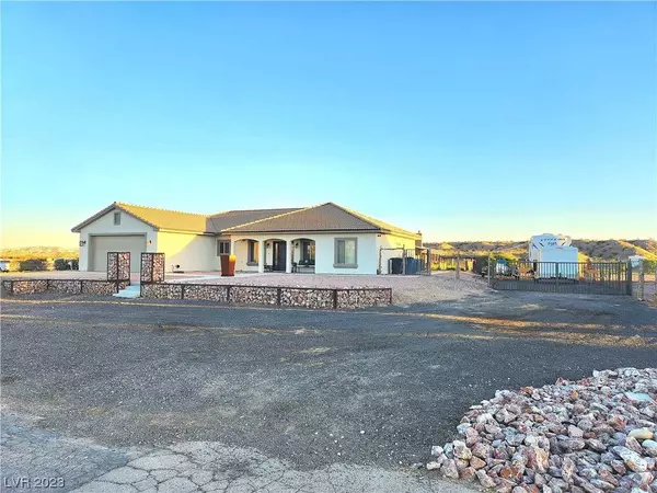 1085 E McKnight Avenue, Moapa, NV 89025