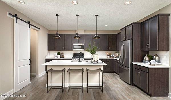 381 HONEYCOMB TRL, St Augustine, FL 32095