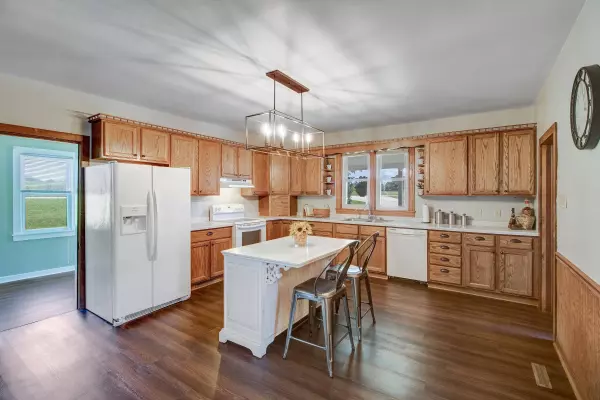 N7424 Madison Road, Mayville, WI 53050