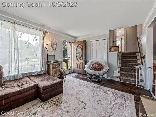 200 S NORMA Street, Westland, MI 48186