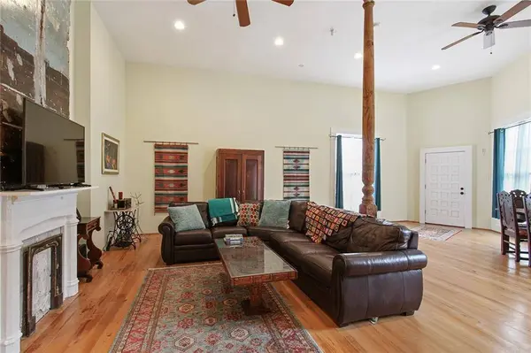 701 FELICITY ST, New Orleans, LA 70130