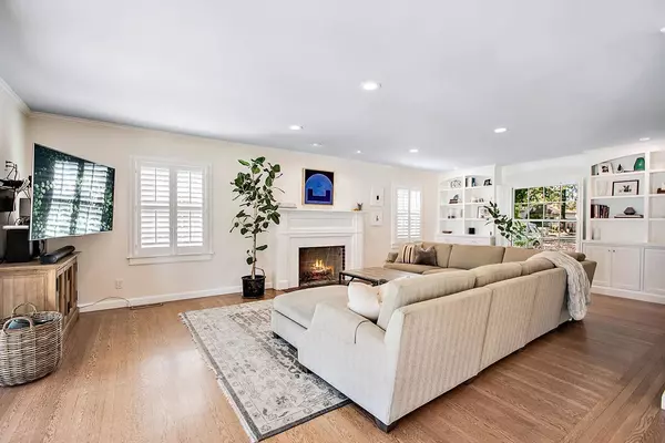 1553 39th ST, Sacramento, CA 95816