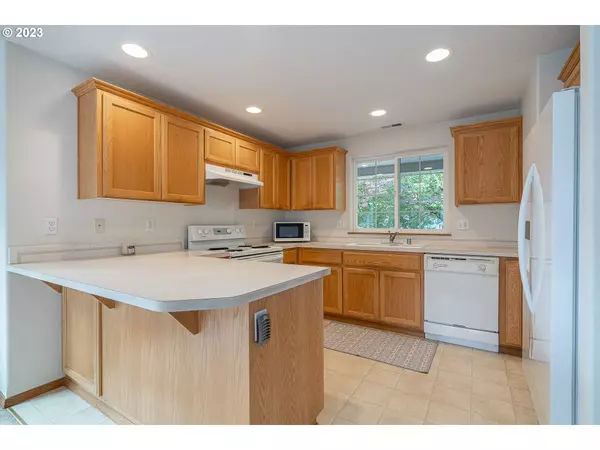 3520 N MERIDIAN ST, Newberg, OR 97132